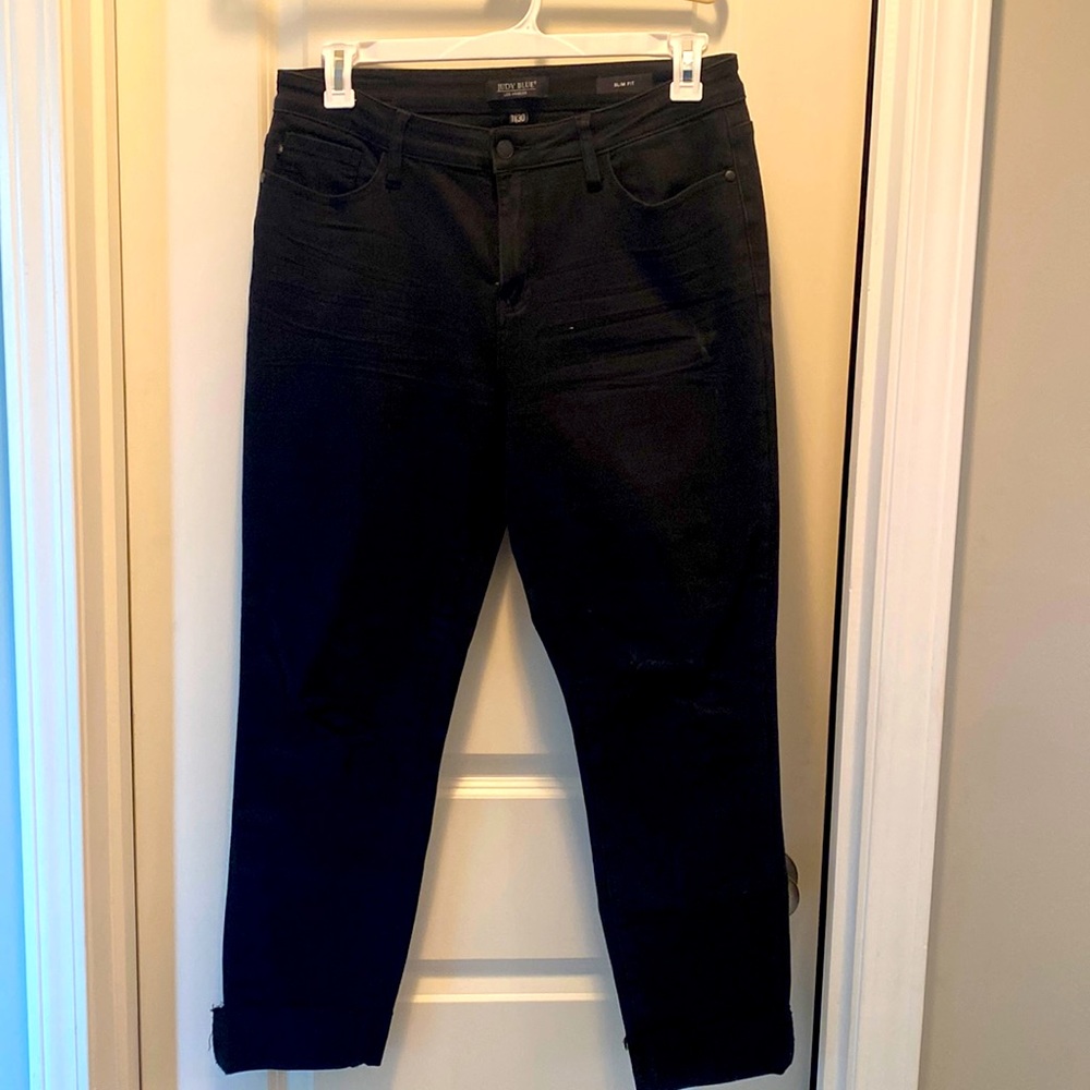 Judy Blue Cropped Black Jeans